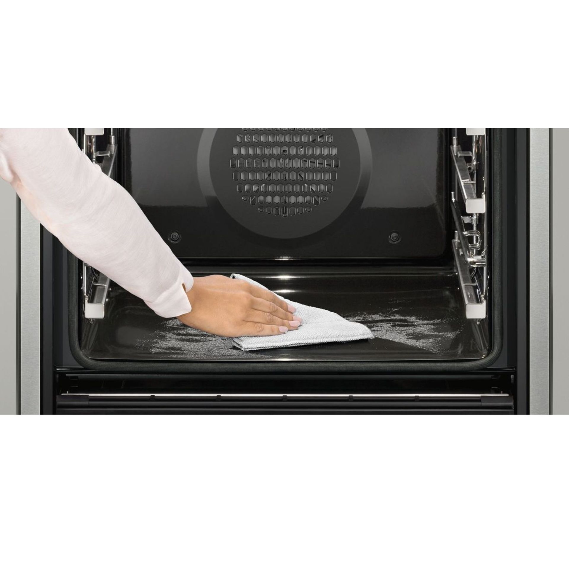 Porcelain Oven Surface