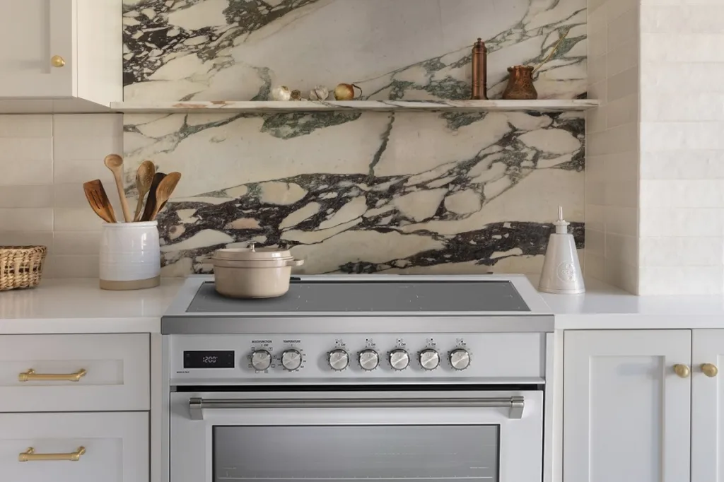 How to Get the Look of a Designer Italian Kitchen for Less